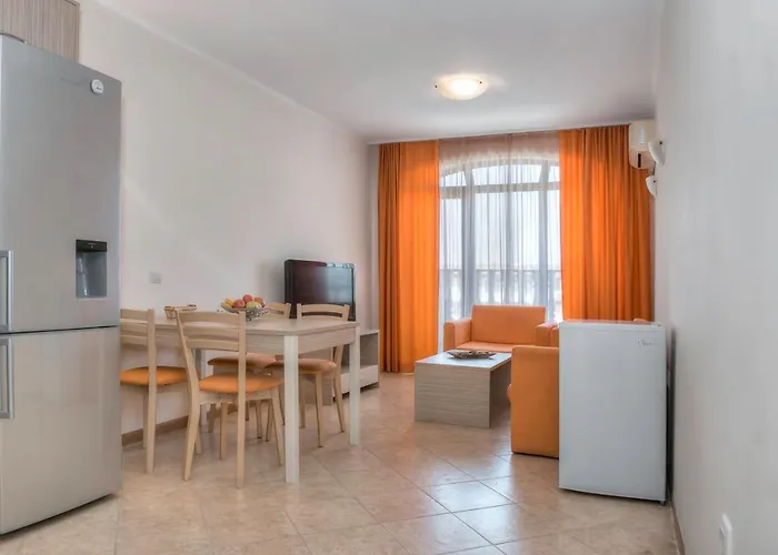 アパートホテル Royal Sun サニービーチ