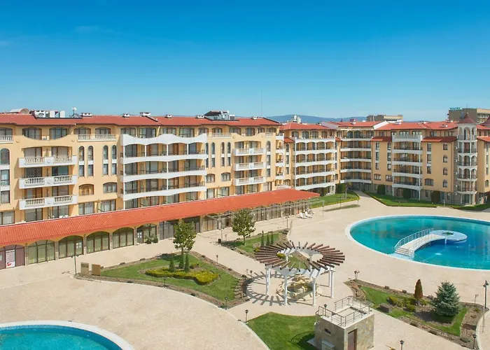 アパートホテル Royal Sun