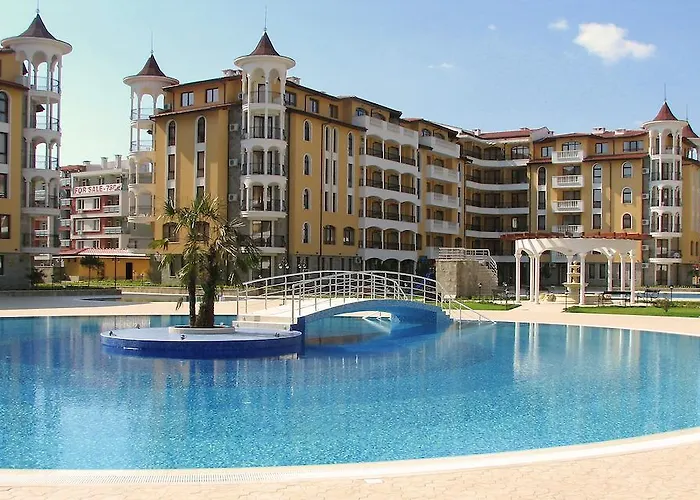 Royal Sun Lägenhetshotell 4*